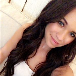 Meet your Posher, Bailey